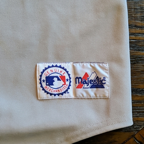 Derek Jeter MLB Yankees Jersey Majestic XL - Picture 3 of 6